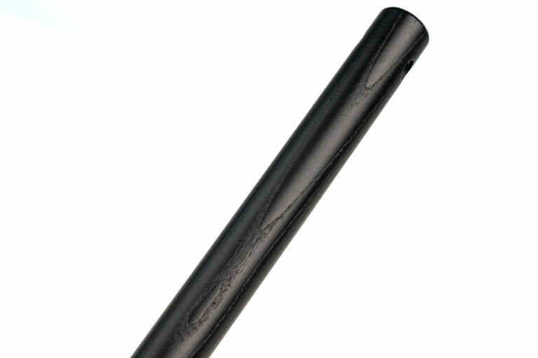Holz-Möbelfuß aus der Fertigung von Drew-Bak – Modell 3